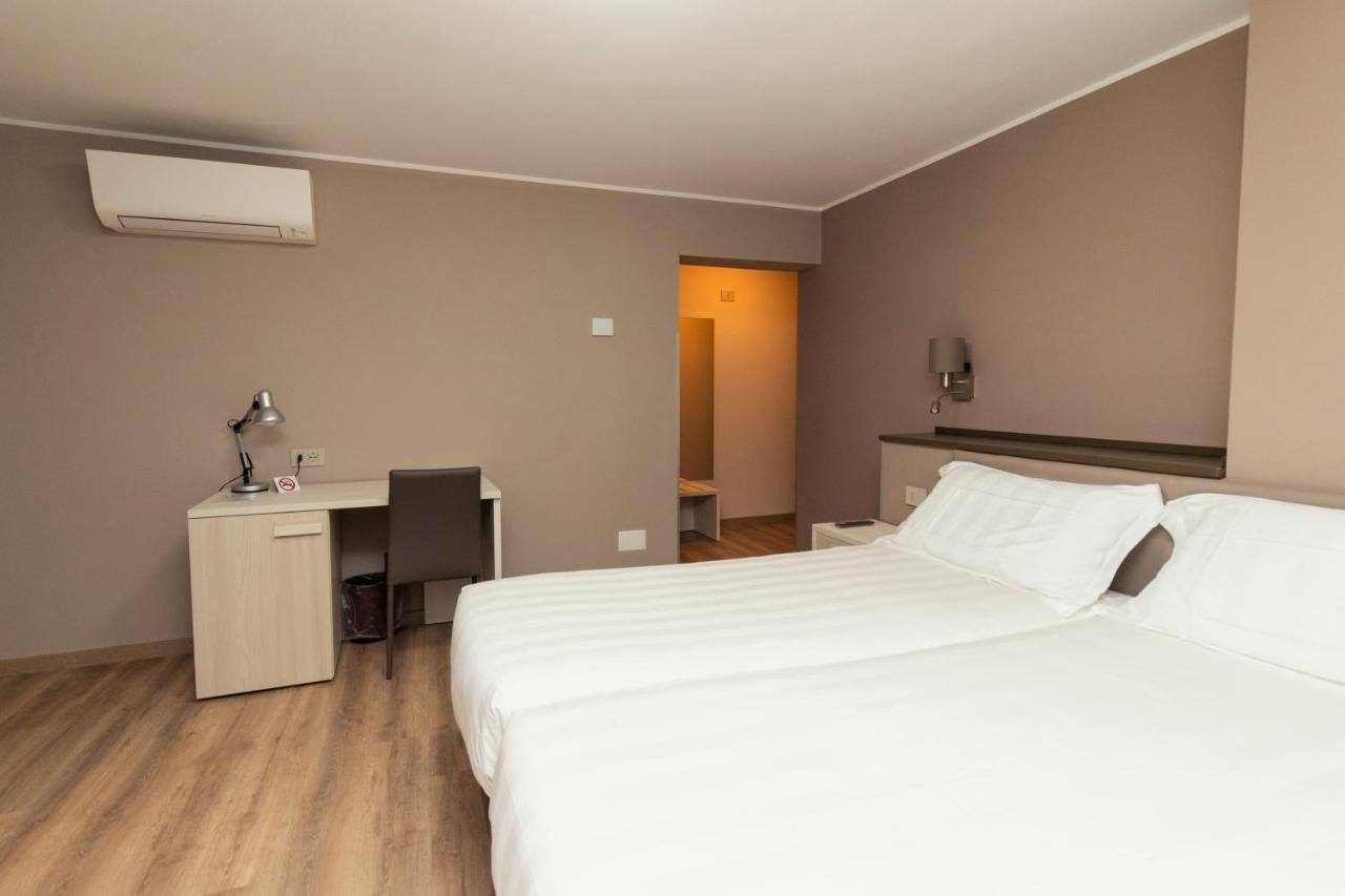 Er Mirin - Il Mulino Di Carcare Hotel Экстерьер фото